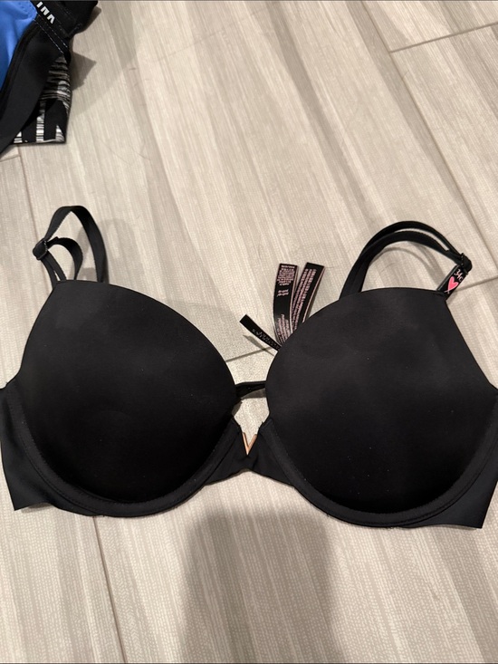 Victoria's Secret Other - Brand new Victoria’s Secret Push-up bra